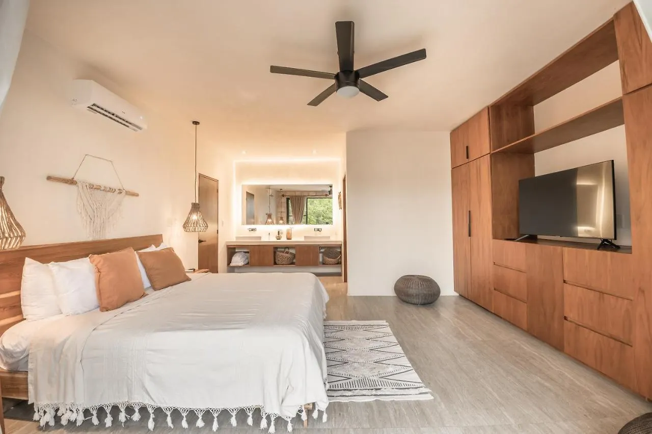 New Aura Jungle Getaway Villa Tulum